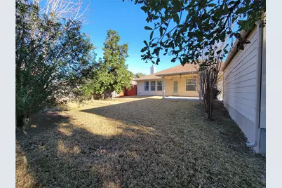 218 Desert Highlands Trail, Round Rock, TX 78665 - Photo 27