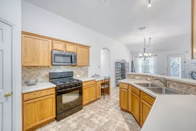 218 Desert Highlands Trail, Round Rock, TX 78665 - Photo 3