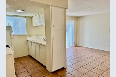 2610 Salado Street #112, Austin, TX 78705 - Photo 3