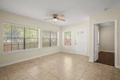 712 W 21st Street #101, Austin, TX 78705 - Photo 3