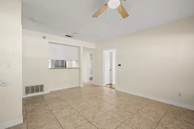 712 W 21st Street #101, Austin, TX 78705 - Photo 5