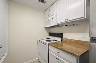 712 W 21st St, Austin, TX 78705 - Photo 7