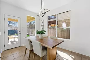 10329 Big Thicket Dr, Austin, TX 78747 - Photo 7