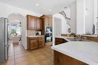 10329 Big Thicket Drive, Austin, TX 78747 - Photo 9