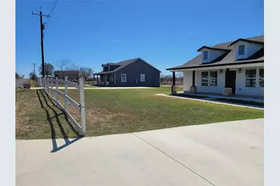 577 (Lot 10) County Road 422 B Road, Stockdale, TX 78160 - Photo 5