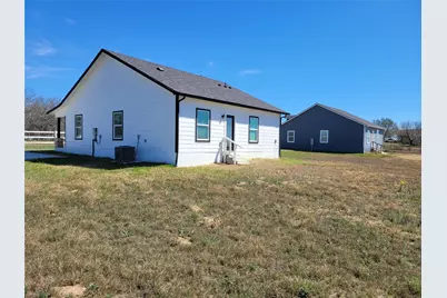 577 (Lot 10) County Road 422 B Road, Stockdale, TX 78160 - Photo 33