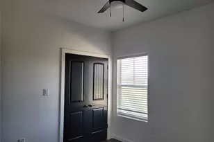 577 (Lot 10) County Road 422 B Rd, Stockdale, TX 78160 - Photo 27