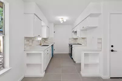 6602 Boleynwood Drive, Austin, TX 78745 - Photo 7