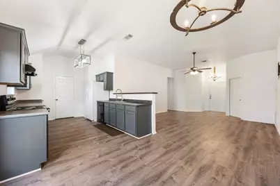 109 Calcite Lane, Jarrell, TX 76537 - Photo 15