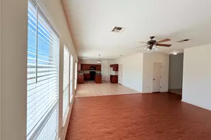 1913 Short Summer Dr, Austin, TX 78754 - Photo 7