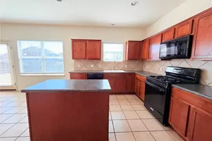 1913 Short Summer Dr, Austin, TX 78754 - Photo 13