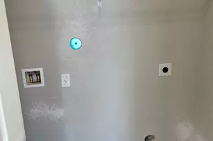 109 Declaration Ln, Liberty Hill, TX 78642 - Photo 5