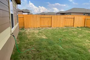 109 Declaration Ln, Liberty Hill, TX 78642 - Photo 17