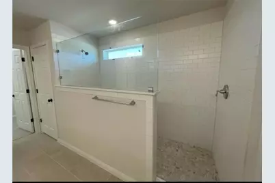 911 Gray Fox Loop, Hutto, TX 78634 - Photo 7