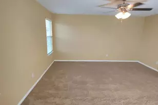 455 Gina Dr, Kyle, TX 78640 - Photo 9