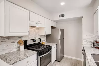 819 Sahara Avenue, Austin, TX 78745 - Photo 21