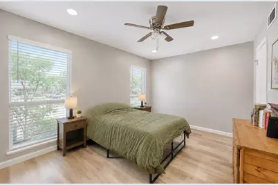 819 Sahara Avenue, Austin, TX 78745 - Photo 23