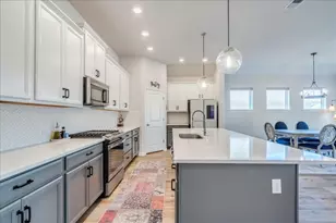 200 Christi Ct, Kyle, TX 78640 - Photo 13