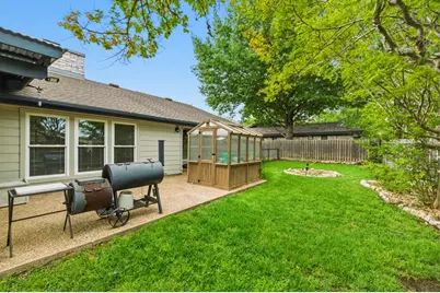 10400 La Costa Drive, Austin, TX 78747 - Photo 33