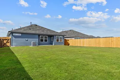 1702 Miller Terrace, Lockhart, TX 78644 - Photo 21