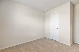 1702 Miller Ter, Lockhart, TX 78644 - Photo 13