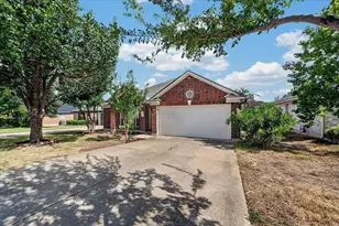 16831 Bailey Jean Dr, Round Rock, TX 78681 - Photo 3