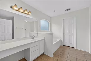 16831 Bailey Jean Dr, Round Rock, TX 78681 - Photo 15