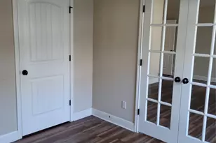 201 Caraway Dr, Kyle, TX 78640 - Photo 9