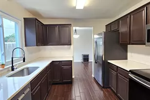 1913 Stratford Dr, Round Rock, TX 78664 - Photo 9