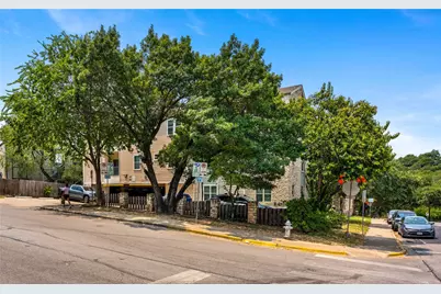 2414 Longview Street #202, Austin, TX 78705 - Photo 25