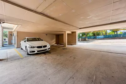 2414 Longview Street #202, Austin, TX 78705 - Photo 3