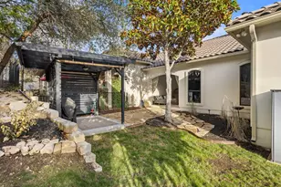 502 Hummingbird Ln, Austin, TX 78734 - Photo 17
