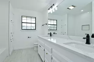 307 Copperleaf Rd, Lakeway, TX 78734 - Photo 23