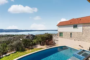 13805 Skyline Dr, Austin, TX 78732 - Photo 31