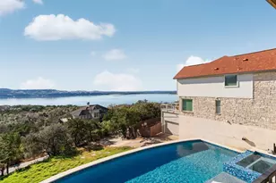 13805 Skyline Dr, Austin, TX 78732 - Photo 31