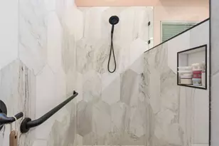 13805 Skyline Dr, Austin, TX 78732 - Photo 19