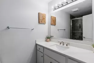 13805 Skyline Dr, Austin, TX 78732 - Photo 23