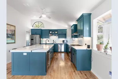 13805 Skyline Drive, Austin, TX 78732 - Photo 11