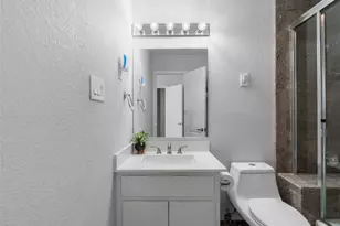 13805 Skyline Dr, Austin, TX 78732 - Photo 29