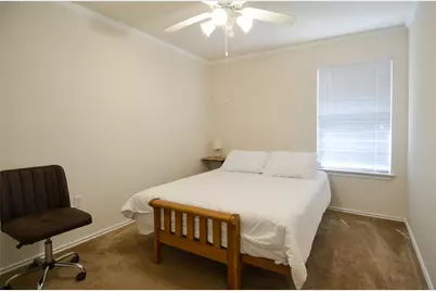 8604 Dittmar Oaks Drive, Austin, TX 78748 - Photo 9