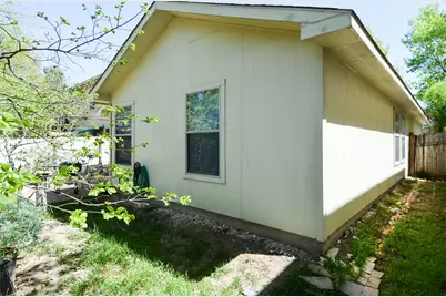 8604 Dittmar Oaks Drive, Austin, TX 78748 - Photo 17
