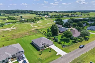 442 Colovista Pkwy, Bastrop, TX 78602 - Photo 23