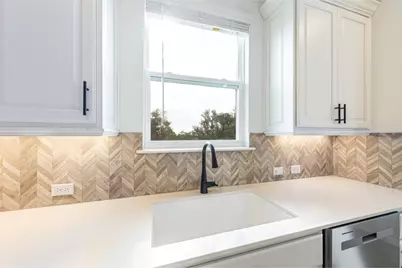 201 Coachsmith Street, Georgetown, TX 78633 - Photo 11