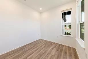 201 Coachsmith St, Georgetown, TX 78633 - Photo 13