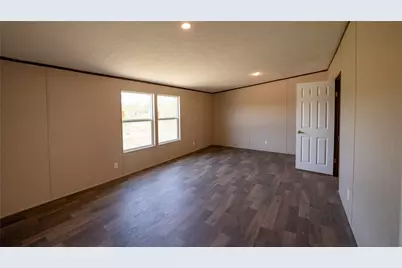 1121 Callihan Road, Luling, TX 78648 - Photo 13