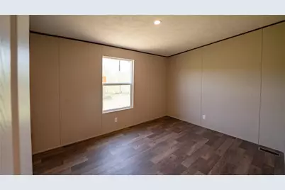 1121 Callihan Road, Luling, TX 78648 - Photo 21