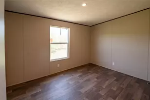 1121 Callihan Rd, Luling, TX 78648 - Photo 21