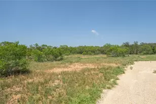 1121 Callihan Rd, Luling, TX 78648 - Photo 5