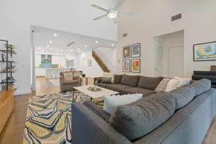 609 W Lynn St, Austin, TX 78703 - Photo 9