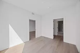 2209 S 1st St, Austin, TX 78704 - Photo 15